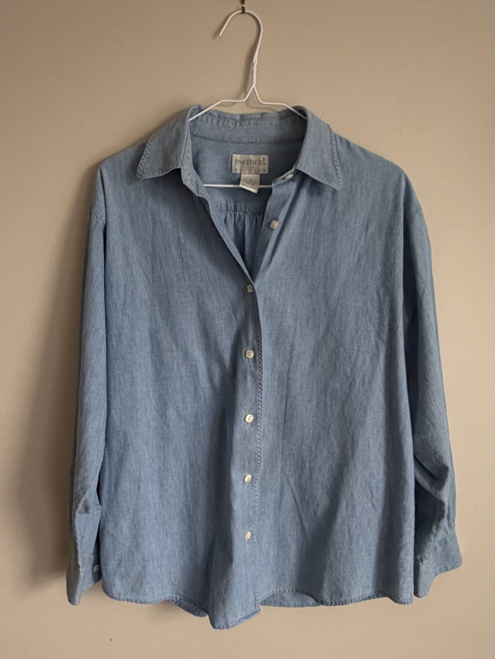 100% Cotton Denim Button Down Light Blue Detail Stitching Women’s Small